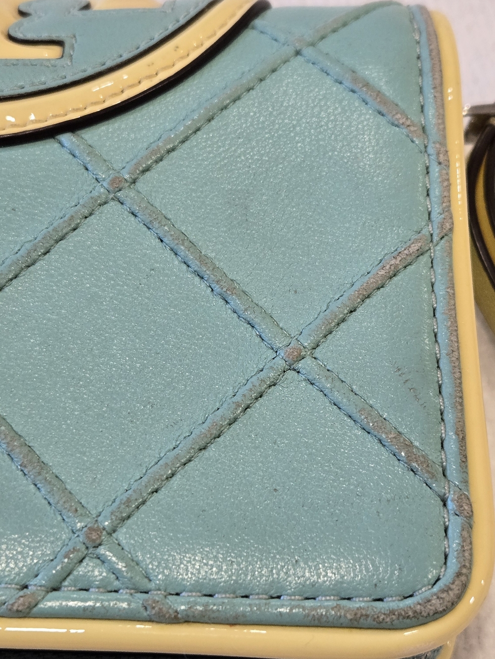 Tory Burch Quilted Aqua Leather Wallet - Picture 16 of 16